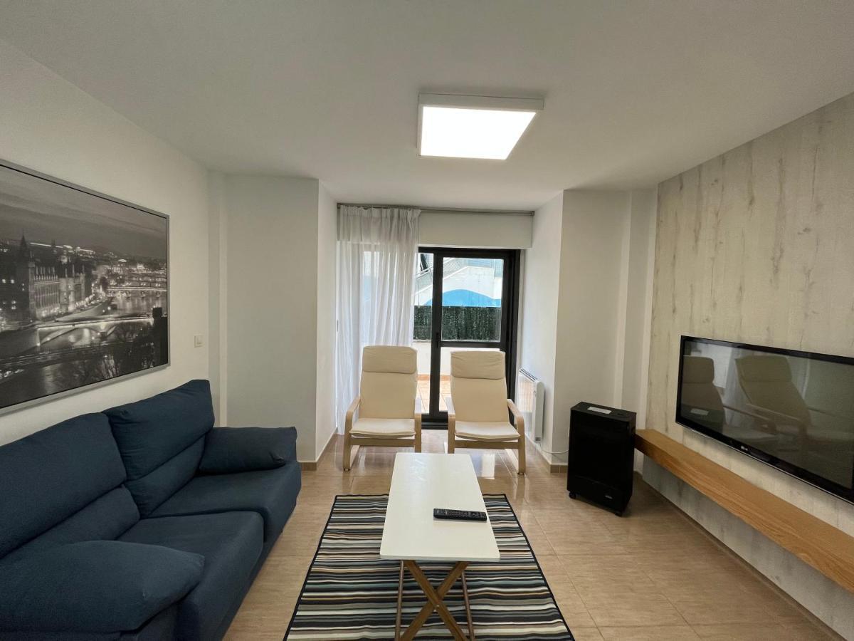 Apartamento Con Terraza,2 Min De La Playa, Ares Esterno foto