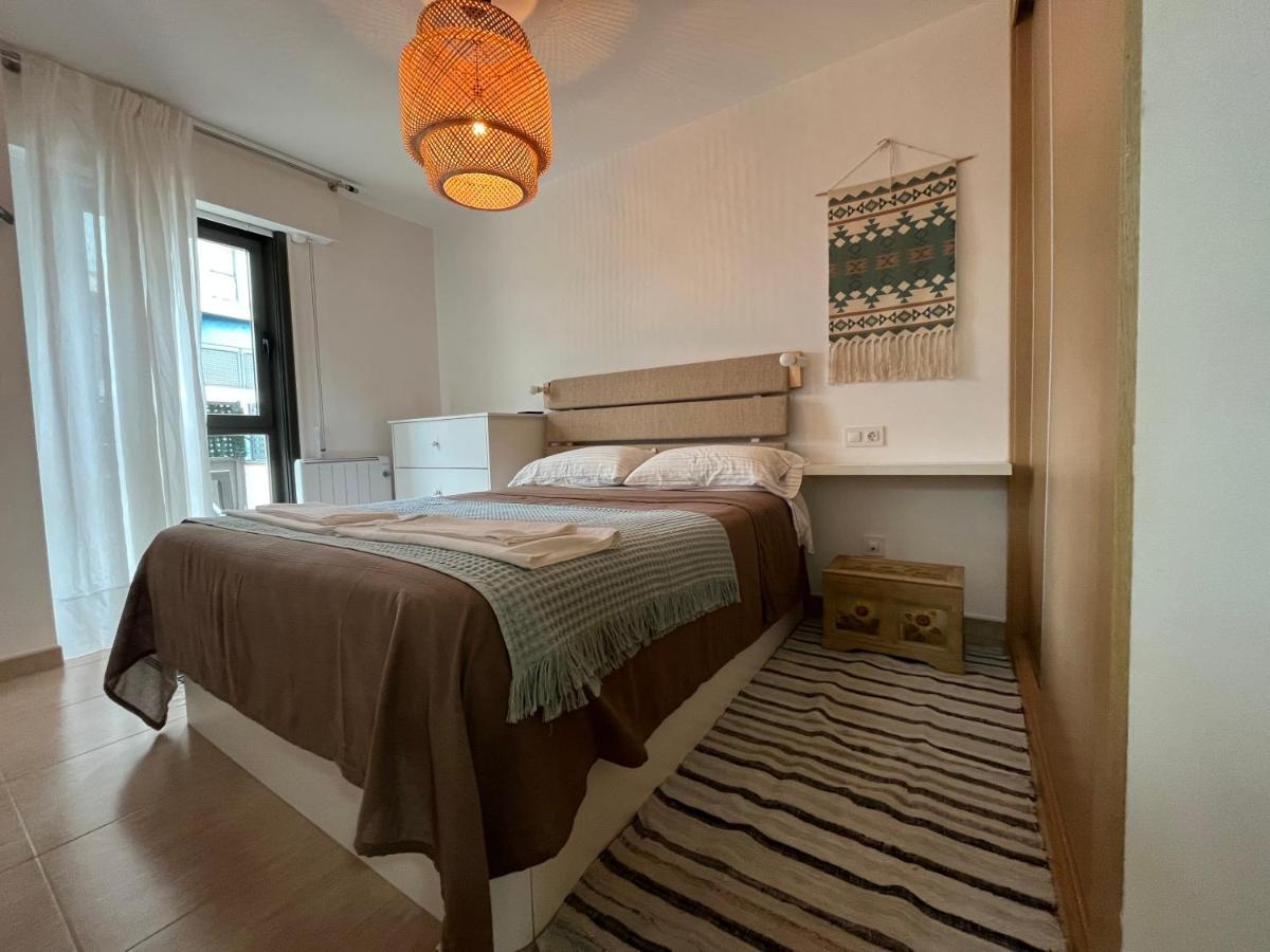 Apartamento Con Terraza,2 Min De La Playa, Ares Esterno foto
